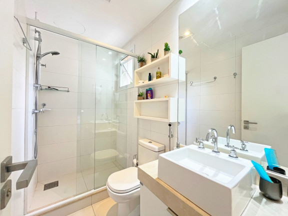 Imagem Apartamento com 3 Quartos à Venda, 170 m² em Petrópolis - Porto Alegre
