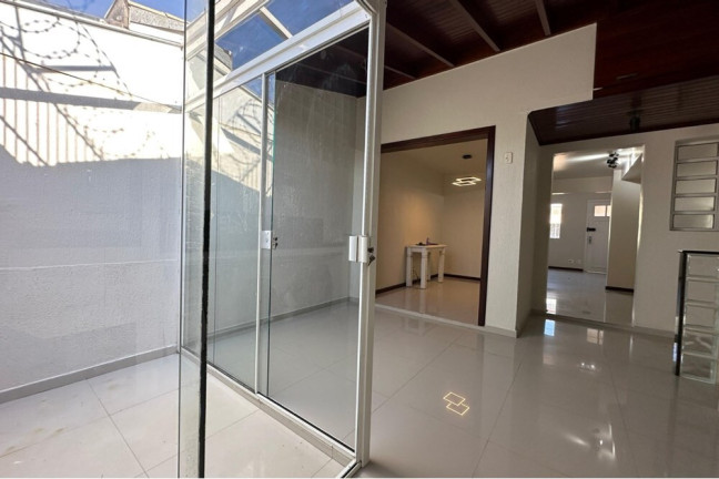 Imagem Casa com 3 Quartos à Venda, 73 m² em Sarandi - Porto Alegre Imagem Casa com 3 Quartos à Venda, 73 m² em Sarandi - Porto Alegre