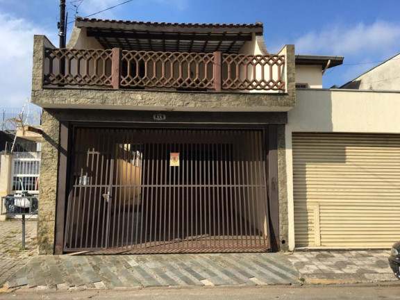 Sobrado com 3 Quartos à Venda, 180 m² em Centro - Suzano