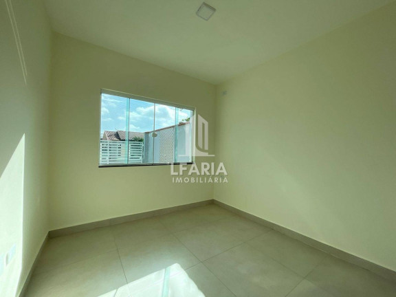 Imagem Casa com 3 Quartos à Venda, 60 m² em Cambiju - Itapoá