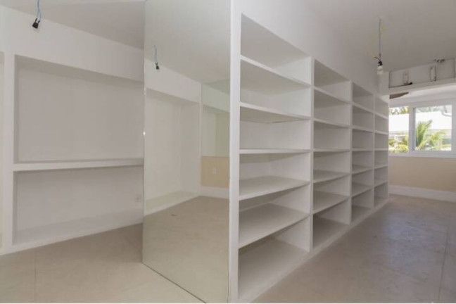 Imagem Casa de Condomínio com 6 Quartos à Venda, 1.540 m² em Barra Da Tijuca - Rio De Janeiro Imagem Casa de Condomínio com 6 Quartos à Venda, 1.540 m² em Barra Da Tijuca - Rio De Janeiro