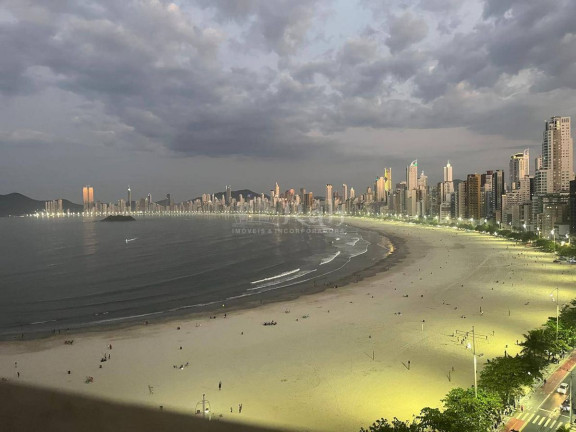 Imagem Apartamento com 2 Quartos à Venda, 162 m² em Pioneiros - Balneário Camboriú Imagem Apartamento com 2 Quartos à Venda, 162 m² em Pioneiros - Balneário Camboriú