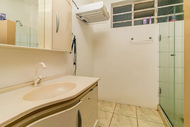 Imagem Apartamento com 2 Quartos à Venda, 62 m² em Higienópolis - Porto Alegre Imagem Apartamento com 2 Quartos à Venda, 62 m² em Higienópolis - Porto Alegre