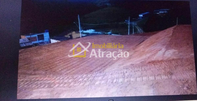 Imagem Terreno à Venda, 2.500 m² em Vila São Francisco - Suzano Imagem Terreno à Venda, 2.500 m² em Vila São Francisco - Suzano