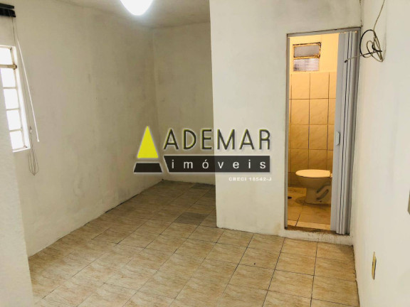 Casa com 1 Quarto para Alugar, 50 m² em Serraria - Diadema