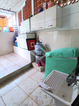 Imagem Casa com 2 Quartos à Venda, 150 m² em Fonseca - Niterói Imagem Casa com 2 Quartos à Venda, 150 m² em Fonseca - Niterói