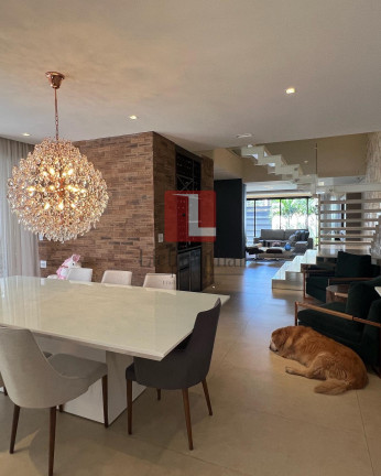 Imagem Casa com 4 Quartos à Venda, 360 m² em Jardim Paulista - São Paulo Imagem Casa com 4 Quartos à Venda, 360 m² em Jardim Paulista - São Paulo