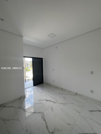 Imagem Casa com 3 Quartos à Venda, 140 m² em Villas Do Jaguari - Santana De Parnaíba Imagem Casa com 3 Quartos à Venda, 140 m² em Villas Do Jaguari - Santana De Parnaíba