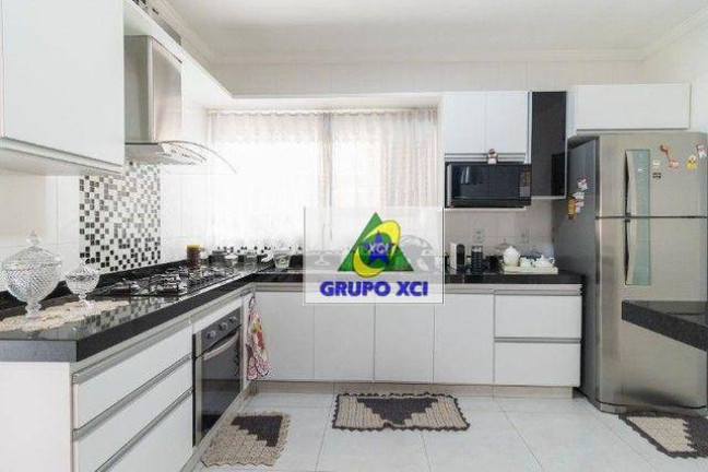 Imagem Casa com 4 Quartos à Venda, 268 m² em Jardim Do Lago - Pirassununga Imagem Casa com 4 Quartos à Venda, 268 m² em Jardim Do Lago - Pirassununga