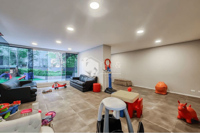 Imagem Apartamento com 4 Quartos à Venda, 169 m² em Moema - São Paulo Imagem Apartamento com 4 Quartos à Venda, 169 m² em Moema - São Paulo