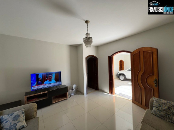 Imagem Casa com 4 Quartos à Venda, 390 m² em Setor Coimbra - Goiânia