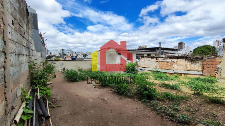 Casa com 2 Quartos à Venda, 400 m² em Sagrada Família - Belo Horizonte
