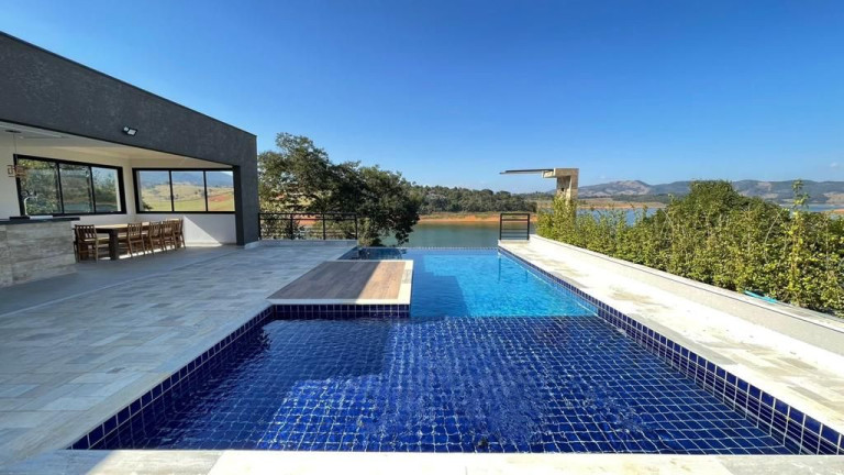 Imagem Casa com 4 Quartos à Venda, 450 m² em Paiol Grande - Joanópolis
