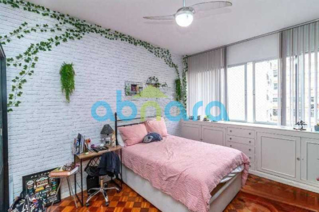 Imagem Apartamento com 4 Quartos à Venda, 296 m² em Copacabana - Rio De Janeiro Imagem Apartamento com 4 Quartos à Venda, 296 m² em Copacabana - Rio De Janeiro