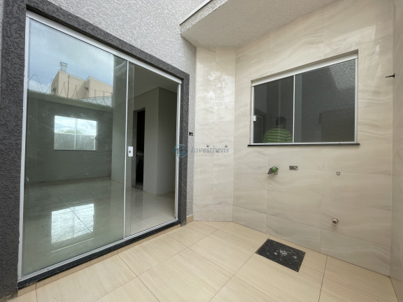 Imagem Sobrado com 3 Quartos à Venda, 84 m² em Sítio Cercado - Curitiba Imagem Sobrado com 3 Quartos à Venda, 84 m² em Sítio Cercado - Curitiba