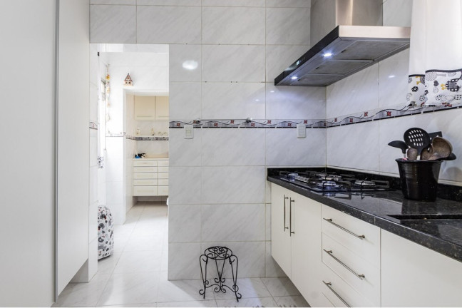 Imagem Imóvel com 3 Quartos à Venda, 96 m² em São João - Porto Alegre