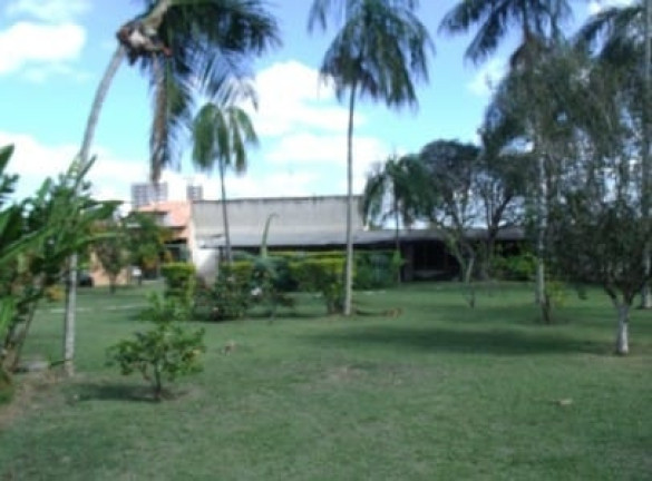 Imagem Casa à Venda, 490 m² em Santana - Pindamonhangaba Imagem Casa à Venda, 490 m² em Santana - Pindamonhangaba