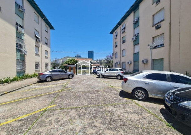 Imagem Apartamento com 2 Quartos à Venda, 50 m² em Cristal - Porto Alegre Imagem Apartamento com 2 Quartos à Venda, 50 m² em Cristal - Porto Alegre