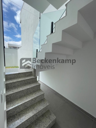 Imagem Casa com 3 Quartos à Venda, em Jardim Belvedere - Volta Redonda Imagem Casa com 3 Quartos à Venda, em Jardim Belvedere - Volta Redonda