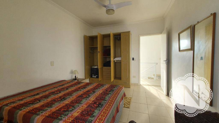 Imagem Sobrado com 3 Quartos à Venda, 238 m² em Centro - Itanhaém Imagem Sobrado com 3 Quartos à Venda, 238 m² em Centro - Itanhaém