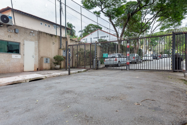 Imagem Casa com 5 Quartos à Venda, 304 m² em Morumbi - São Paulo Imagem Casa com 5 Quartos à Venda, 304 m² em Morumbi - São Paulo