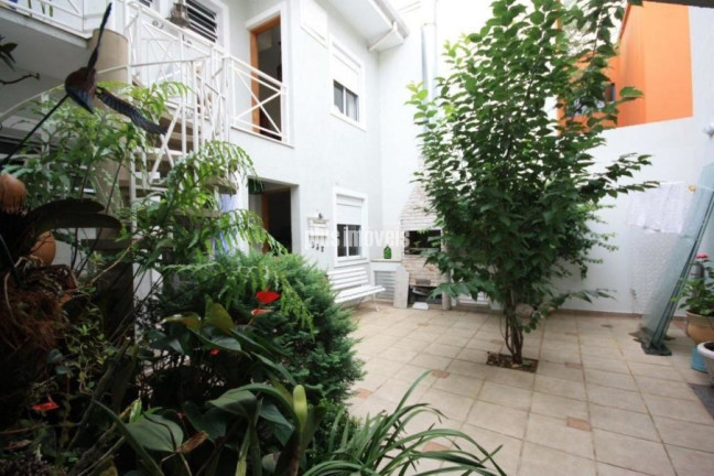 Imagem Casa com 5 Quartos à Venda, 250 m² em Jardim Paulista - São Paulo