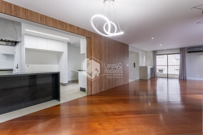 Imagem Apartamento com 3 Quartos à Venda, 195 m² em Campo Belo - São Paulo