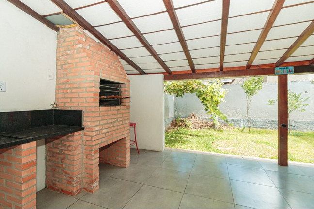 Imagem Casa com 3 Quartos à Venda, 170 m² em Passo Da Areia - Porto Alegre Imagem Casa com 3 Quartos à Venda, 170 m² em Passo Da Areia - Porto Alegre