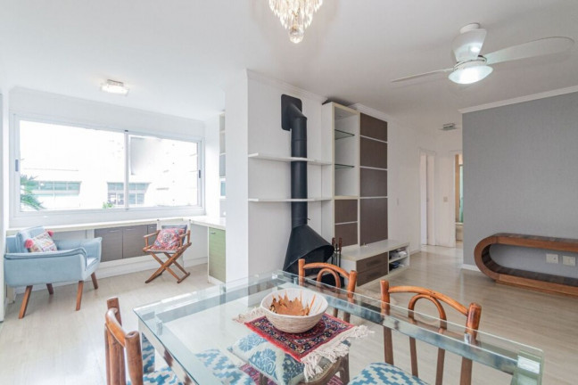 Imagem Imóvel com 2 Quartos à Venda, 98 m² em Bela Vista - Porto Alegre Imagem Imóvel com 2 Quartos à Venda, 98 m² em Bela Vista - Porto Alegre