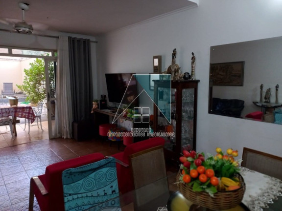 Imagem Imóvel com 4 Quartos à Venda, 265 m² em Jardim Irajá - Ribeirão Preto Imagem Imóvel com 4 Quartos à Venda, 265 m² em Jardim Irajá - Ribeirão Preto