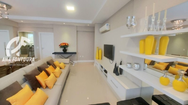Imagem Apartamento com 3 Quartos à Venda, 122 m² em Centro - Balneário Camboriú Imagem Apartamento com 3 Quartos à Venda, 122 m² em Centro - Balneário Camboriú