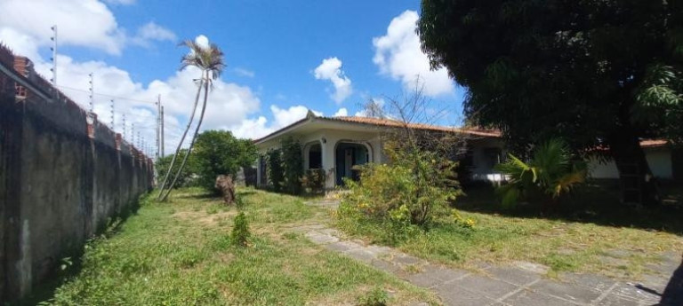 Imagem Casa com 5 Quartos à Venda, 333 m² em Candeias - Jaboatão Dos Guararapes Imagem Casa com 5 Quartos à Venda, 333 m² em Candeias - Jaboatão Dos Guararapes