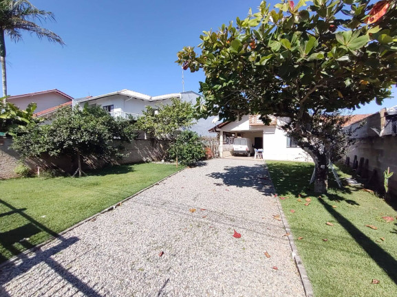 Imagem Casa com 3 Quartos à Venda, 360 m² em Salinas - Balneário Barra Do Sul Imagem Casa com 3 Quartos à Venda, 360 m² em Salinas - Balneário Barra Do Sul