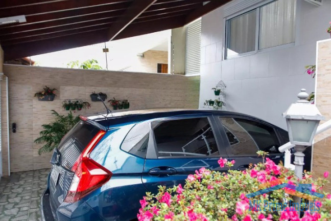 Imagem Casa com 3 Quartos à Venda, 225 m² em Jardim Das Flores - Osasco Imagem Casa com 3 Quartos à Venda, 225 m² em Jardim Das Flores - Osasco