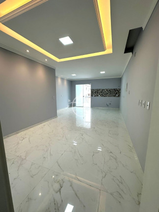 Imagem Casa com 3 Quartos à Venda, em Costa E Silva - Joinville Imagem Casa com 3 Quartos à Venda, em Costa E Silva - Joinville