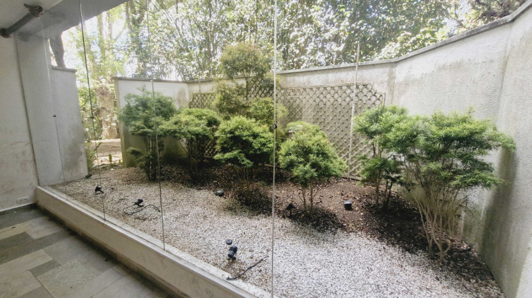 Imagem Sobrado com 4 Quartos à Venda, 624 m² em Jardim Sílvia (zona Oeste) - São Paulo