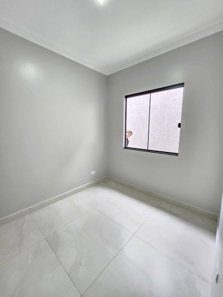 Imagem Casa com 3 Quartos à Venda, 100 m² em Cascavel
