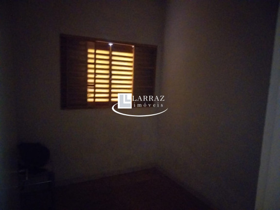 Imagem Casa com 3 Quartos à Venda, 150 m² em Vila Tibério - Ribeirão Preto Imagem Casa com 3 Quartos à Venda, 150 m² em Vila Tibério - Ribeirão Preto