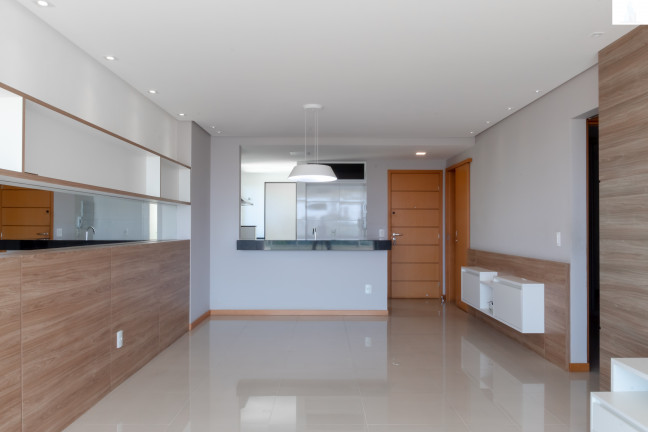 Imagem Imóvel com 3 Quartos à Venda, 109 m² em Centro - Guarapari Imagem Imóvel com 3 Quartos à Venda, 109 m² em Centro - Guarapari
