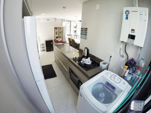 Imagem Apartamento com 3 Quartos para Temporada, 171 m² em Meia Praia - Itapema Imagem Apartamento com 3 Quartos para Temporada, 171 m² em Meia Praia - Itapema