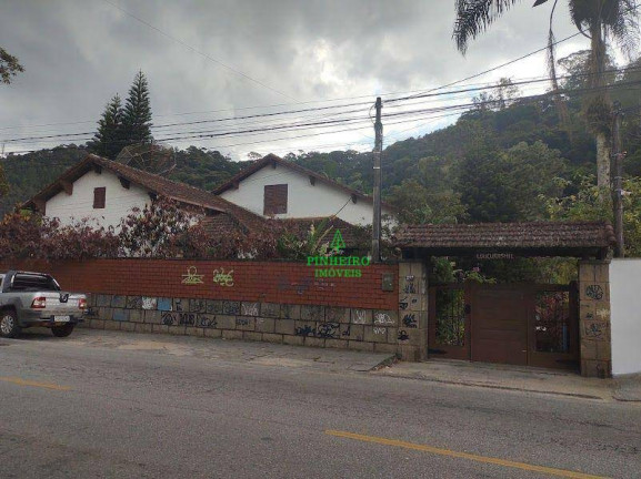 Imagem Casa com 3 Quartos à Venda ou Locação, 318 m² em Bom Retiro - Teresópolis
