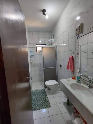 Imagem Casa com 3 Quartos para Temporada, 110 m² em Bombas - Bombinhas Imagem Casa com 3 Quartos para Temporada, 110 m² em Bombas - Bombinhas
