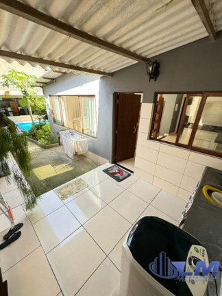 Imagem Casa com 4 Quartos à Venda, 495 m² em Village Da Praia - Guarapari