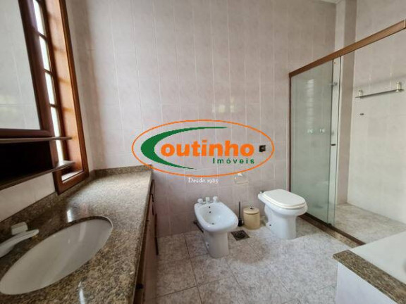 Imagem Casa com 7 Quartos à Venda, 371 m² em Rocha - Rio De Janeiro