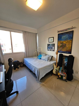 Imagem Imóvel com 3 Quartos à Venda, 185 m² em Pituba - Salvador Imagem Imóvel com 3 Quartos à Venda, 185 m² em Pituba - Salvador