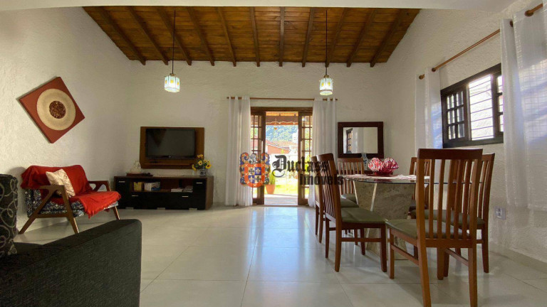 Imagem Sobrado com 4 Quartos à Venda, 200 m² em Canto Do Forte - Praia Grande Imagem Sobrado com 4 Quartos à Venda, 200 m² em Canto Do Forte - Praia Grande