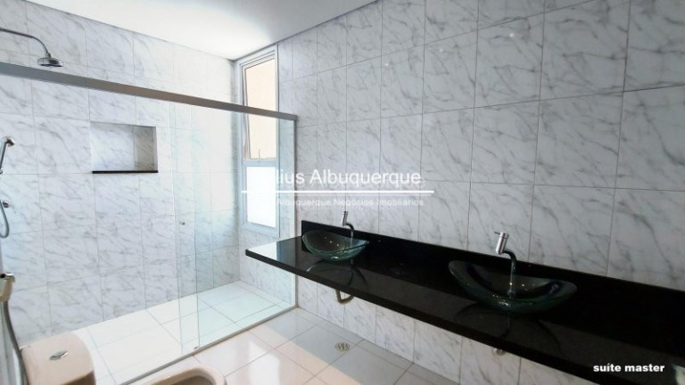 Imagem Casa de Condomínio com 4 Quartos à Venda, 367 m² em Alphaville - Alphaville