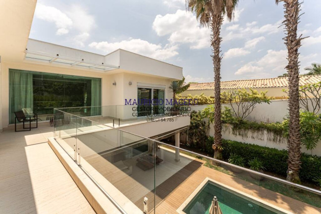 Imagem Casa com 4 Quartos à Venda, 840 m² em Alphaville Residencial Um - Barueri Imagem Casa com 4 Quartos à Venda, 840 m² em Alphaville Residencial Um - Barueri
