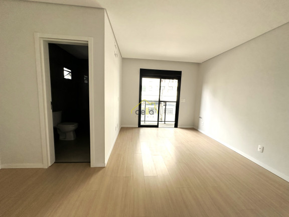 Imagem Casa com 3 Quartos à Venda, 153 m² em América - Joinville Imagem Casa com 3 Quartos à Venda, 153 m² em América - Joinville