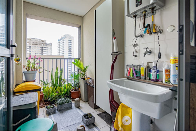 Imagem Imóvel com 2 Quartos à Venda, em Barra Funda - São Paulo Imagem Imóvel com 2 Quartos à Venda, em Barra Funda - São Paulo